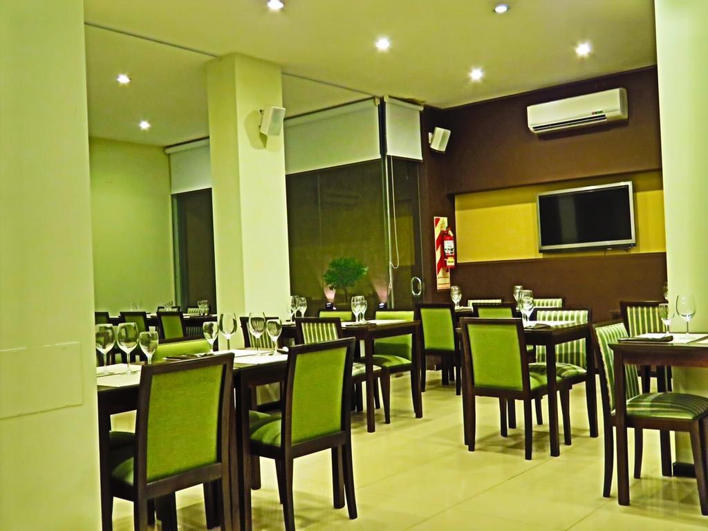 Grand Hotel เรกงกิสตา ภายนอก รูปภาพ